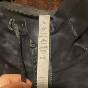 Lululemon Black/grey define jacket. With hood.